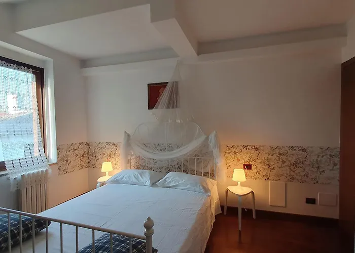 Casa *